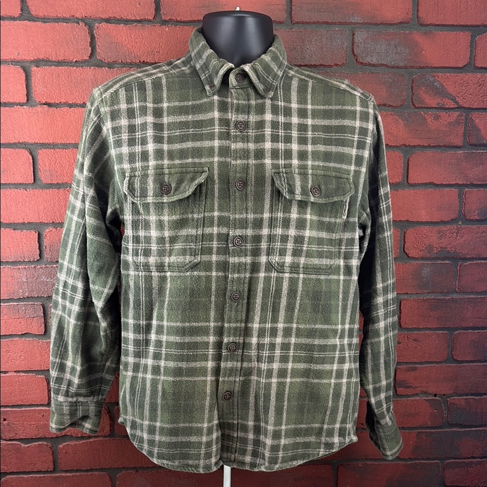 Wolverine Shirt Mens Medium Plaid Flannel Button Down‎